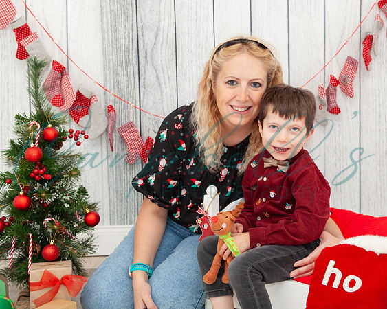 Arthur - Christmas mini photoshoot