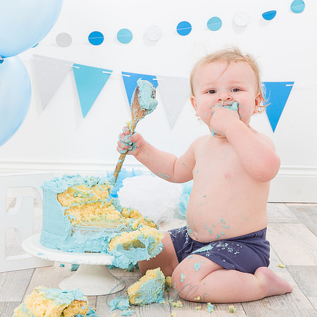 Rory's 1st Birthday Cake Smash