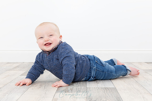 Jude's Little Sitter Photoshoot