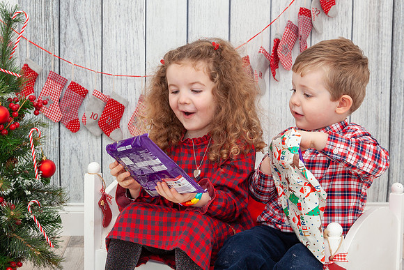Jamie & Sophie - Christmas mini photoshoot