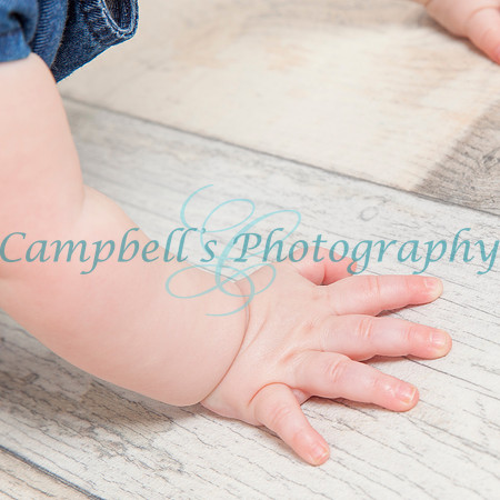 Lara - Little Sitter Mini Photoshoot, Morley, Leeds
