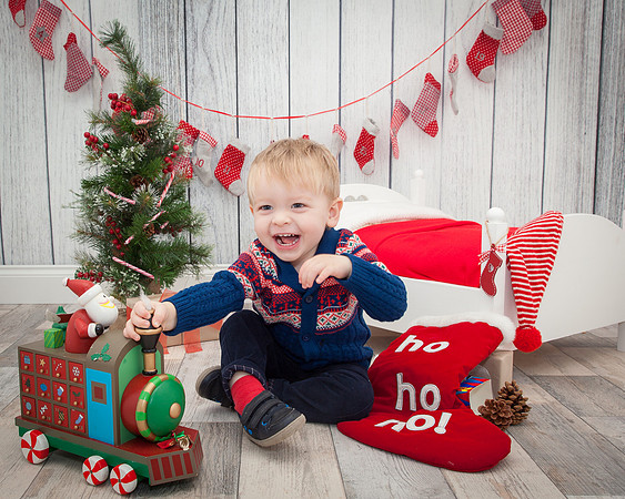 Nayan - Christmas Mini Session